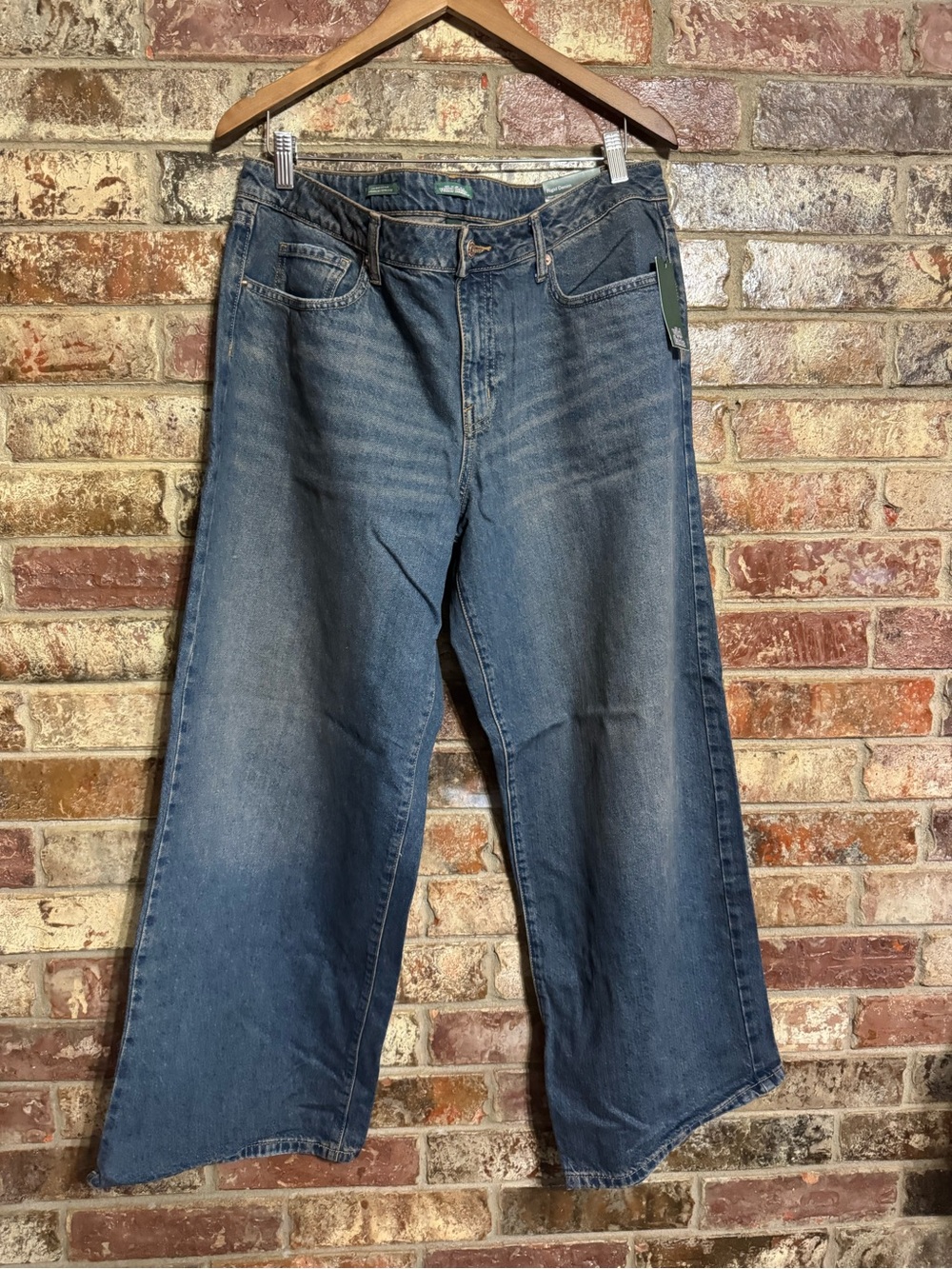 Wild Fable wide leg lower rise baggy jeans